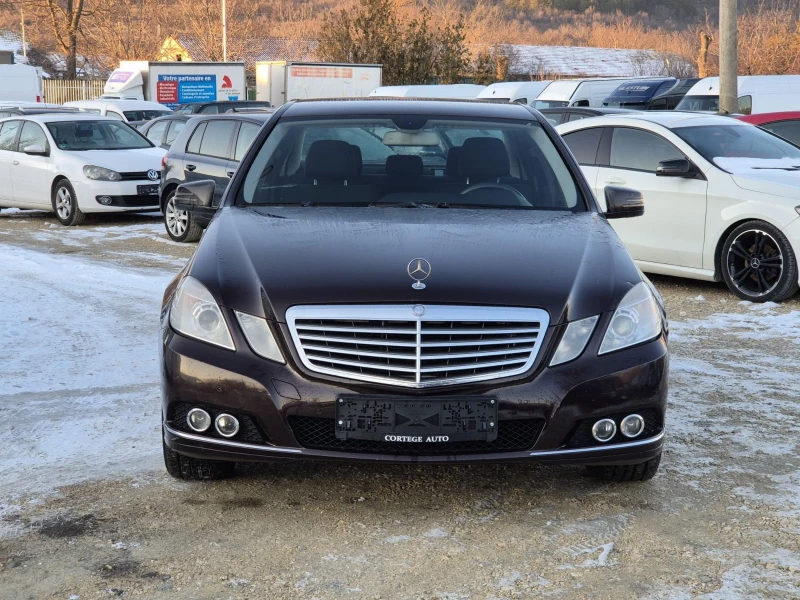 Mercedes-Benz E 220 E 220 CDI, снимка 3 - Автомобили и джипове - 53163024