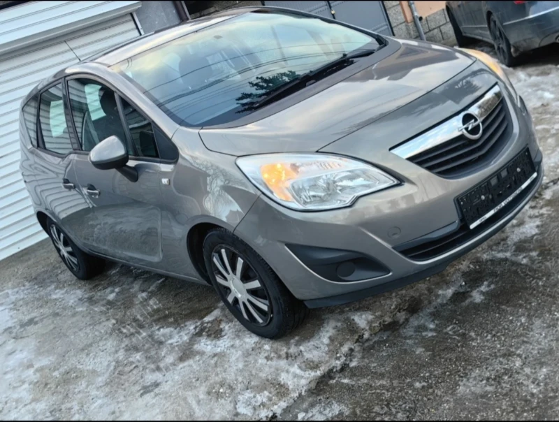 Opel Meriva 1.3D, снимка 2 - Автомобили и джипове - 53207378