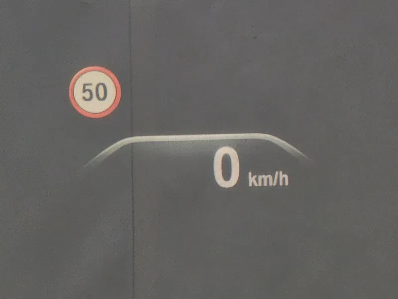 BMW 750 Li xDrive, снимка 17 - Автомобили и джипове - 53335380