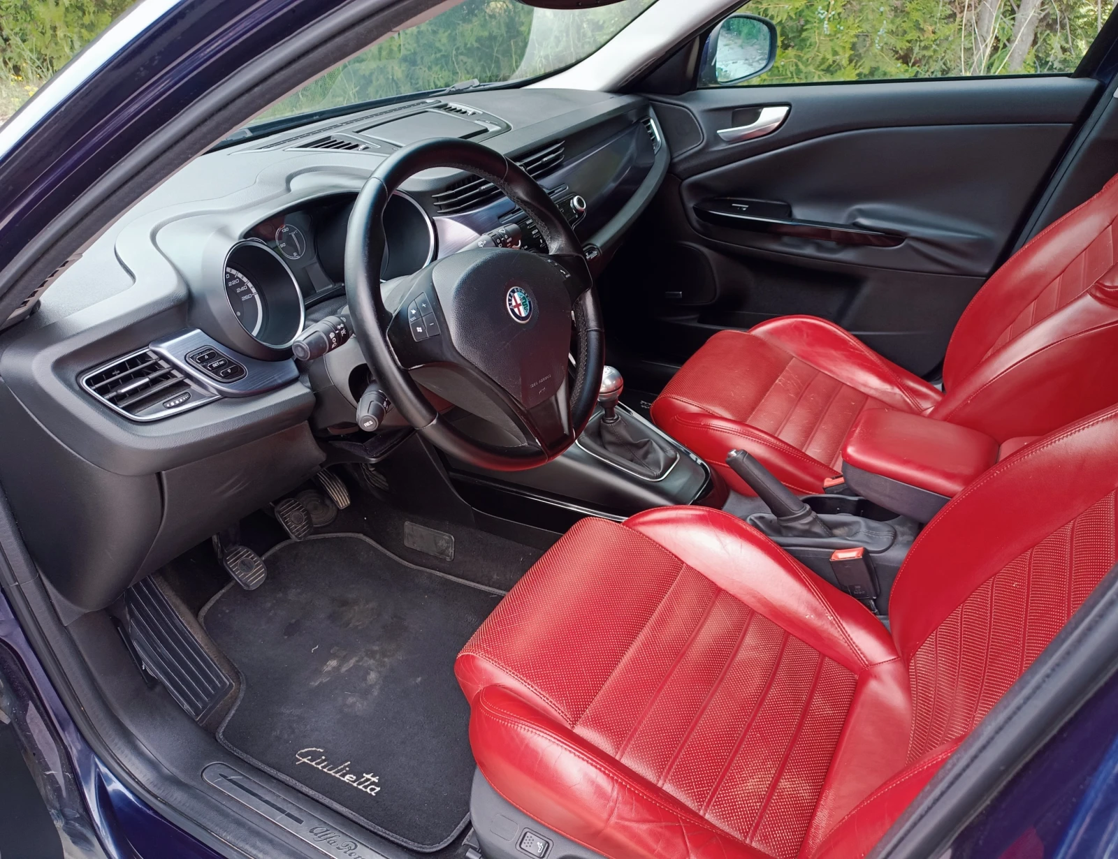 Alfa Romeo Giulietta | Mobile.bg   11