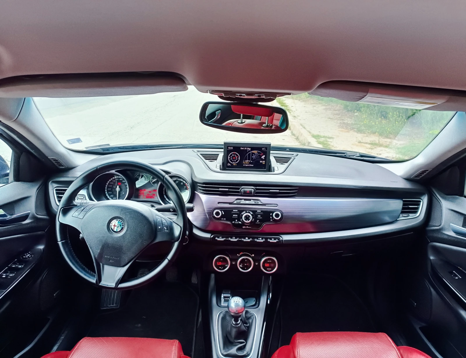 Alfa Romeo Giulietta | Mobile.bg   14