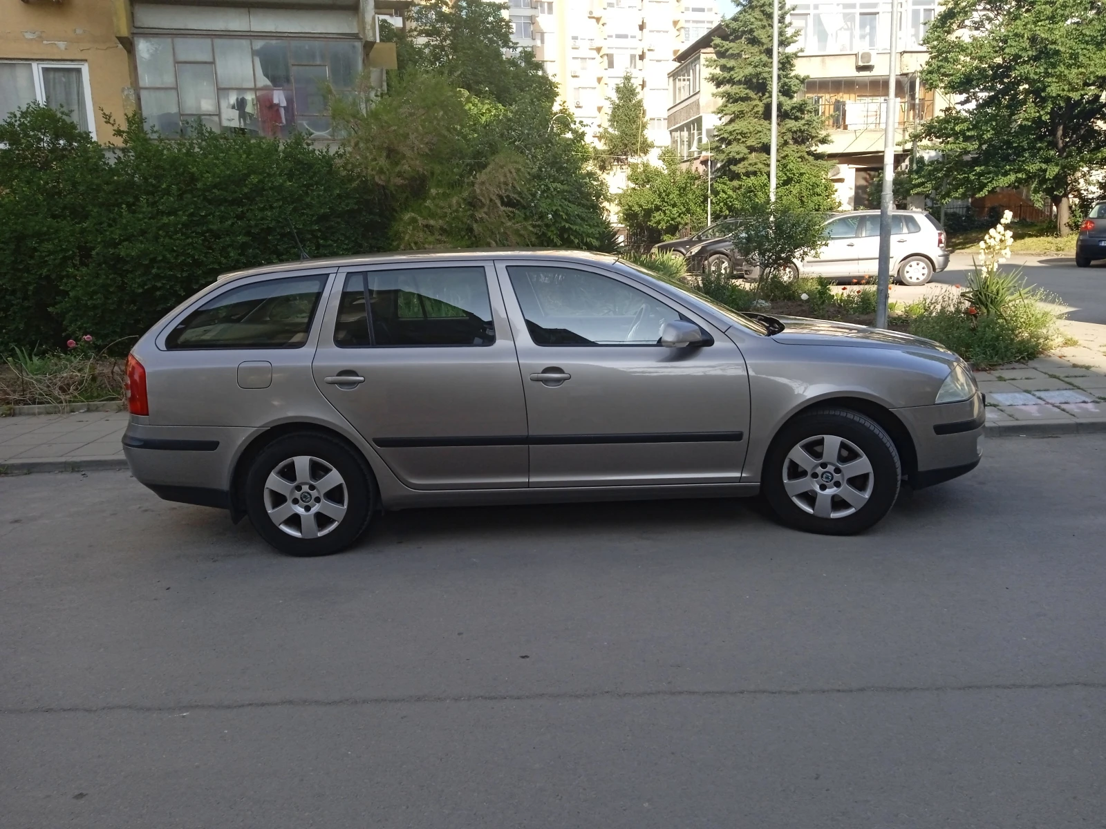 Skoda Octavia FSI - изображение 4