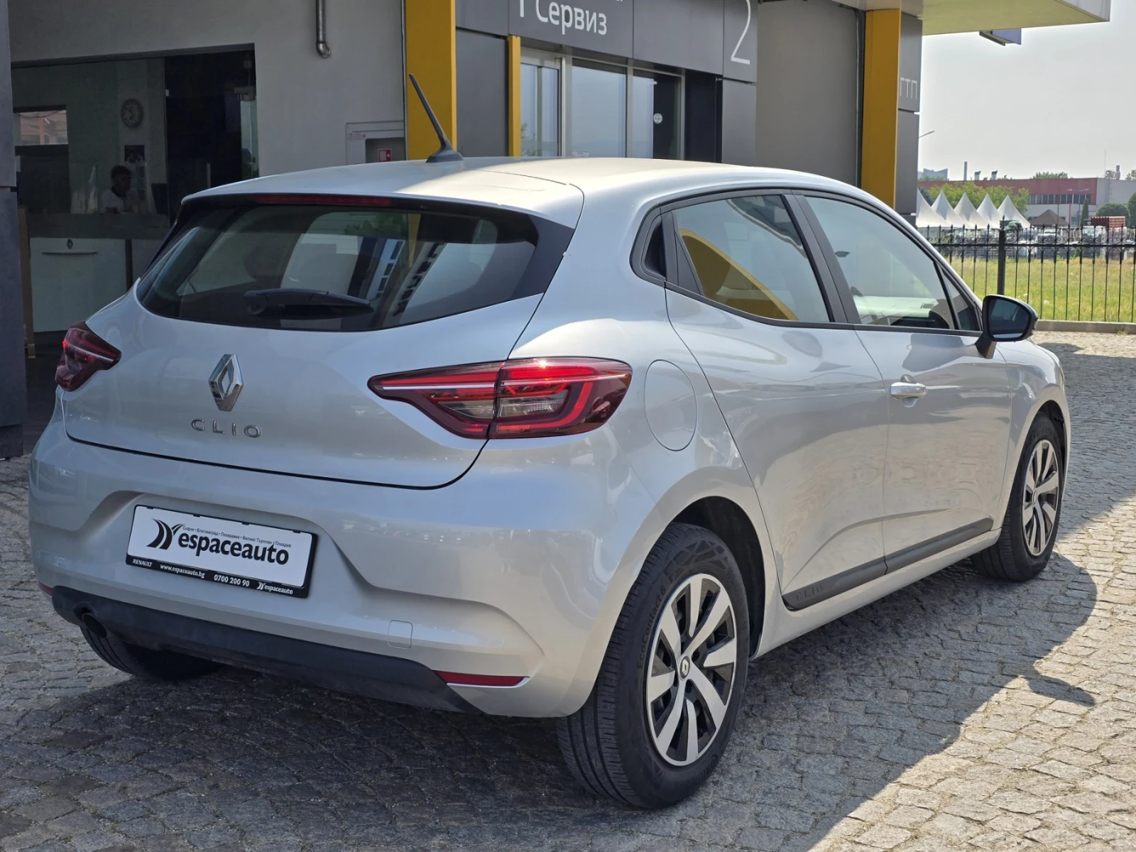 Renault Clio 1.0TCe/ 90к.с. - изображение 5