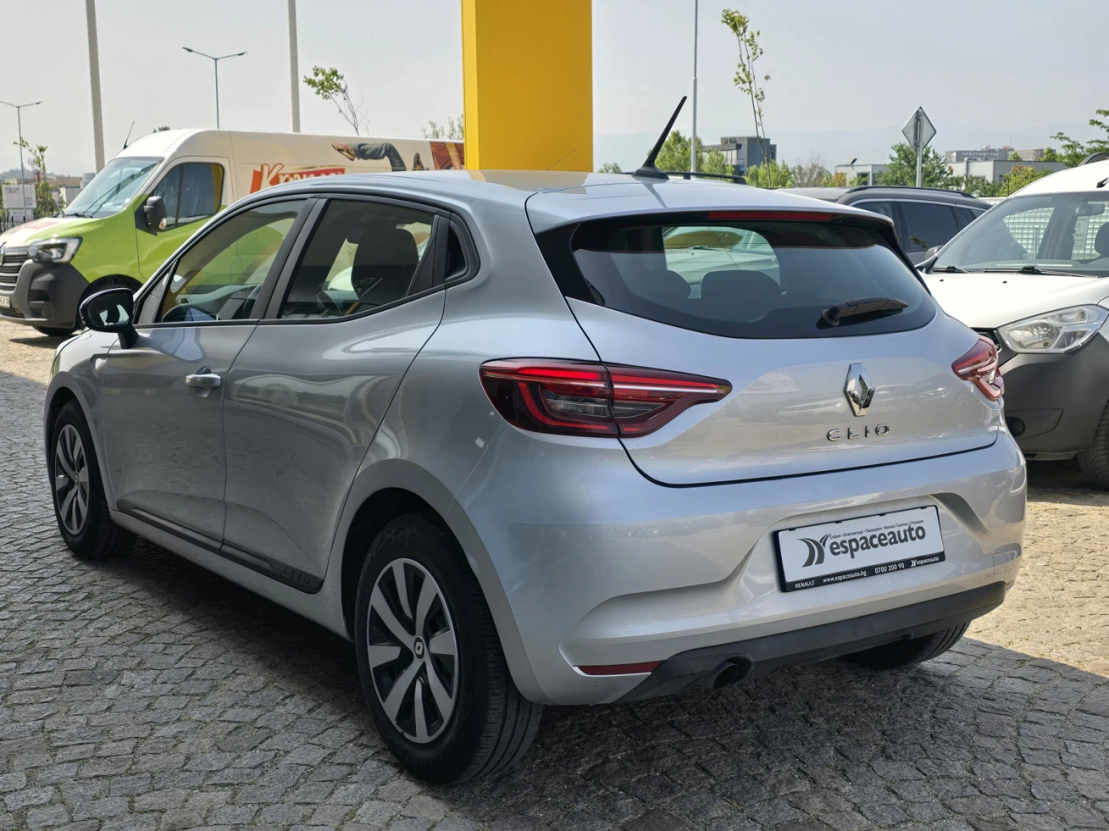 Renault Clio 1.0TCe/ 90к.с. - изображение 7