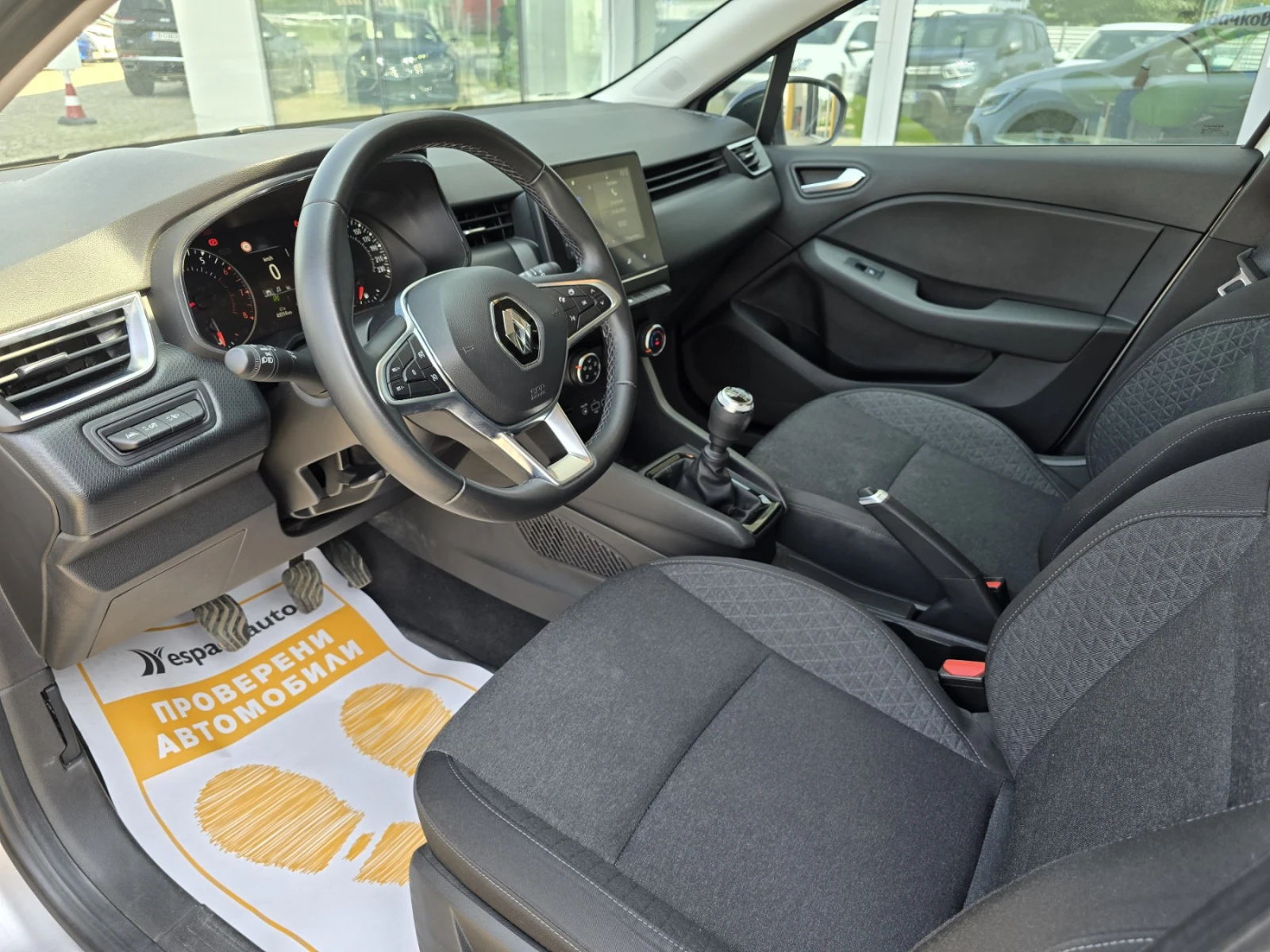 Renault Clio 1.0TCe/ 90к.с. - изображение 10