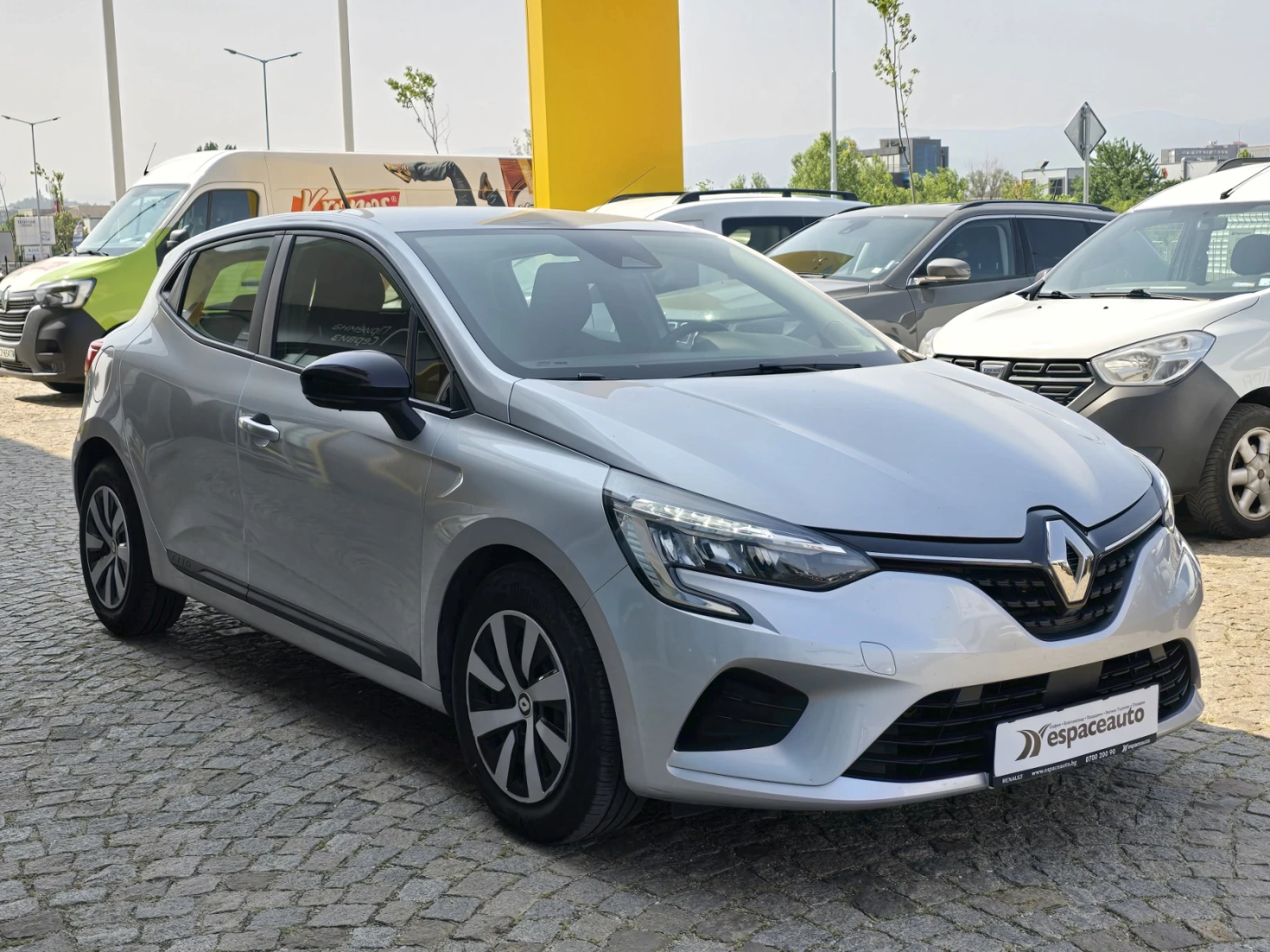 Renault Clio 1.0TCe/ 90к.с. - изображение 3
