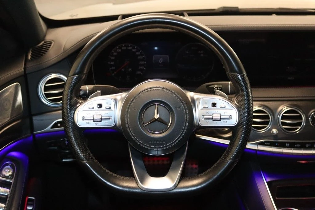 Mercedes-Benz S 560 AMG Line - изображение 9