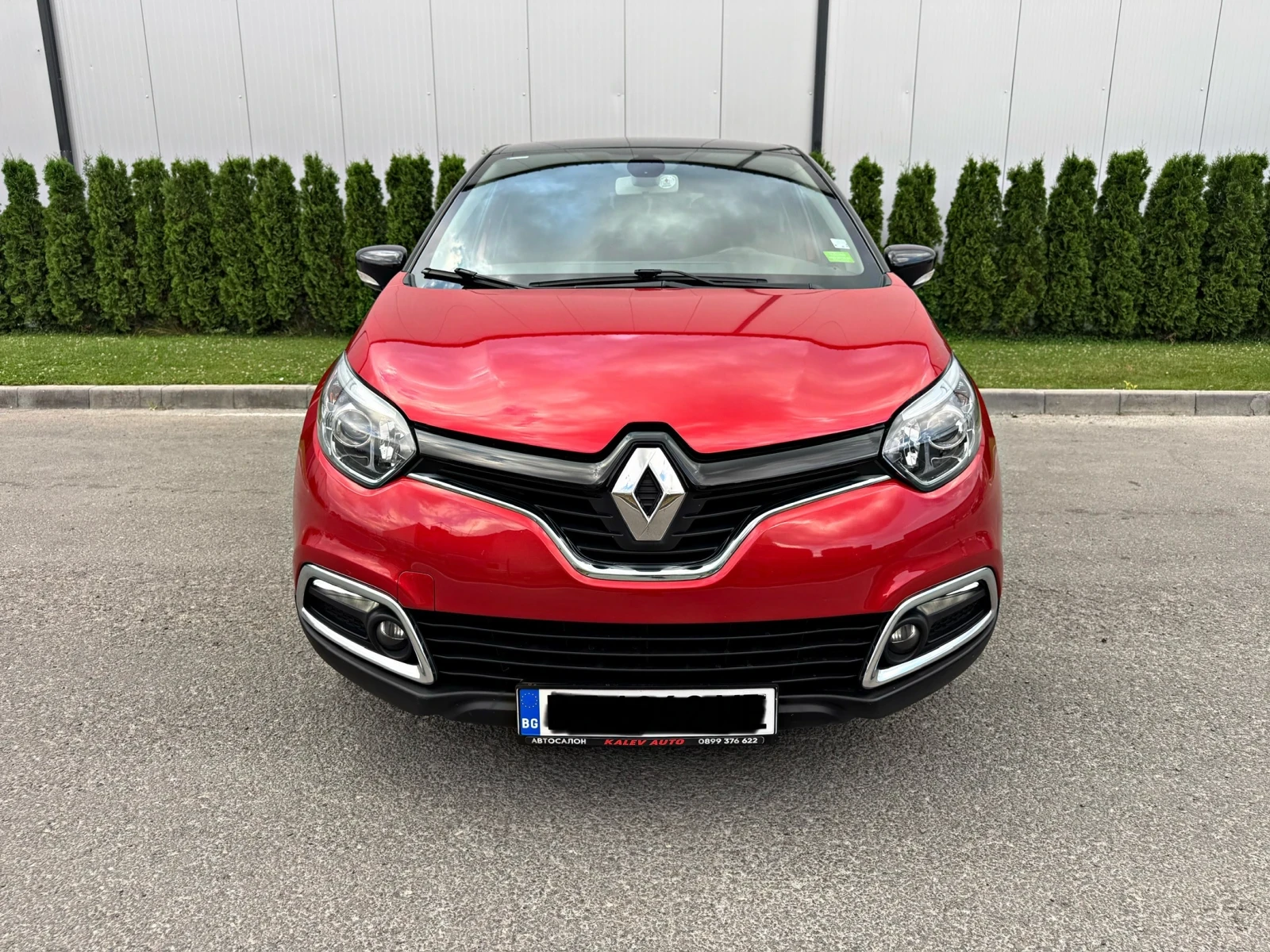 Renault Captur 1.5dCi 141000км/Helly Hansen/Full/Регистриран!!! - изображение 2