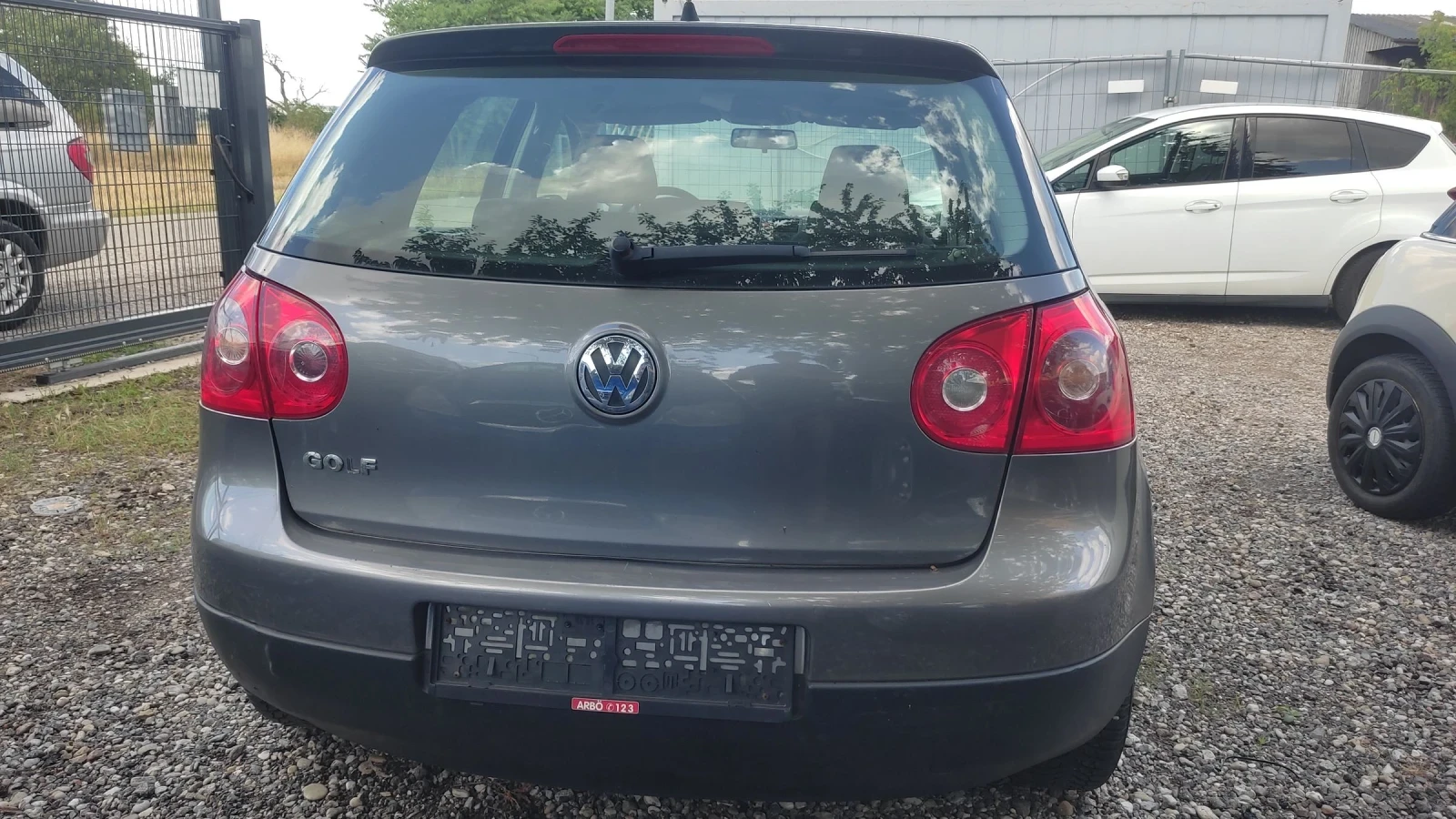 VW Golf 1.4i 5врати - изображение 4