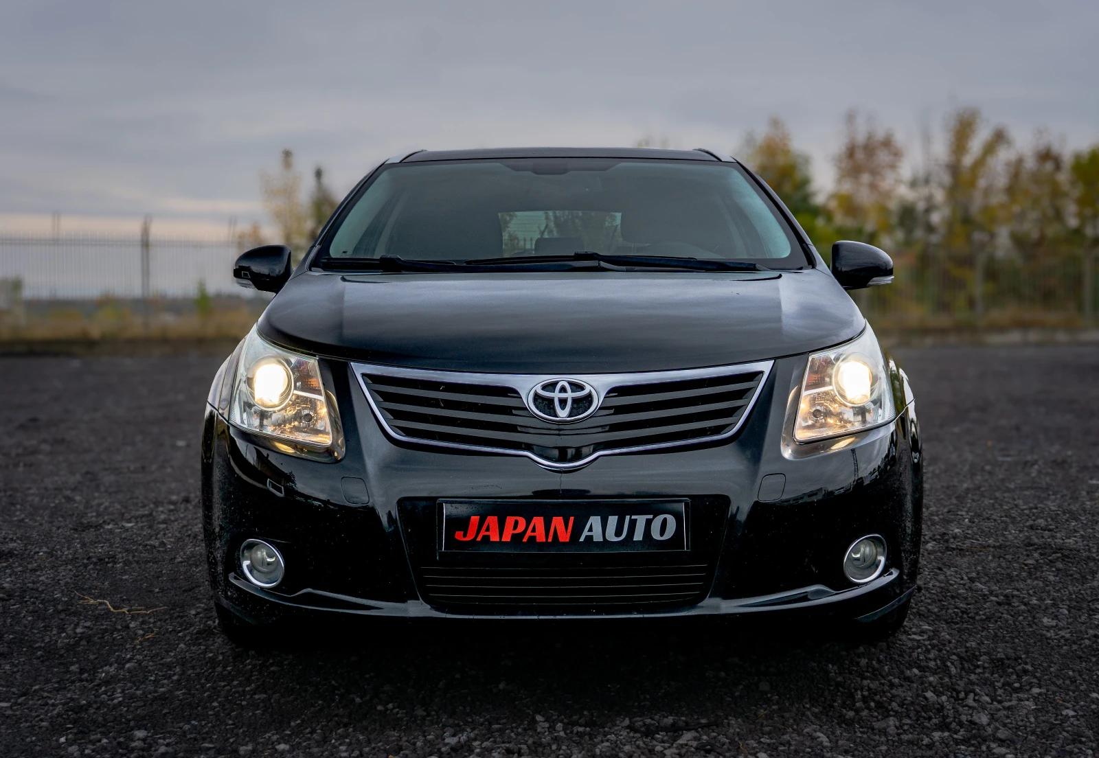 Toyota Avensis 1.8 VVT-i Automatic | С ГАРАНЦИЯ!   - изображение 2