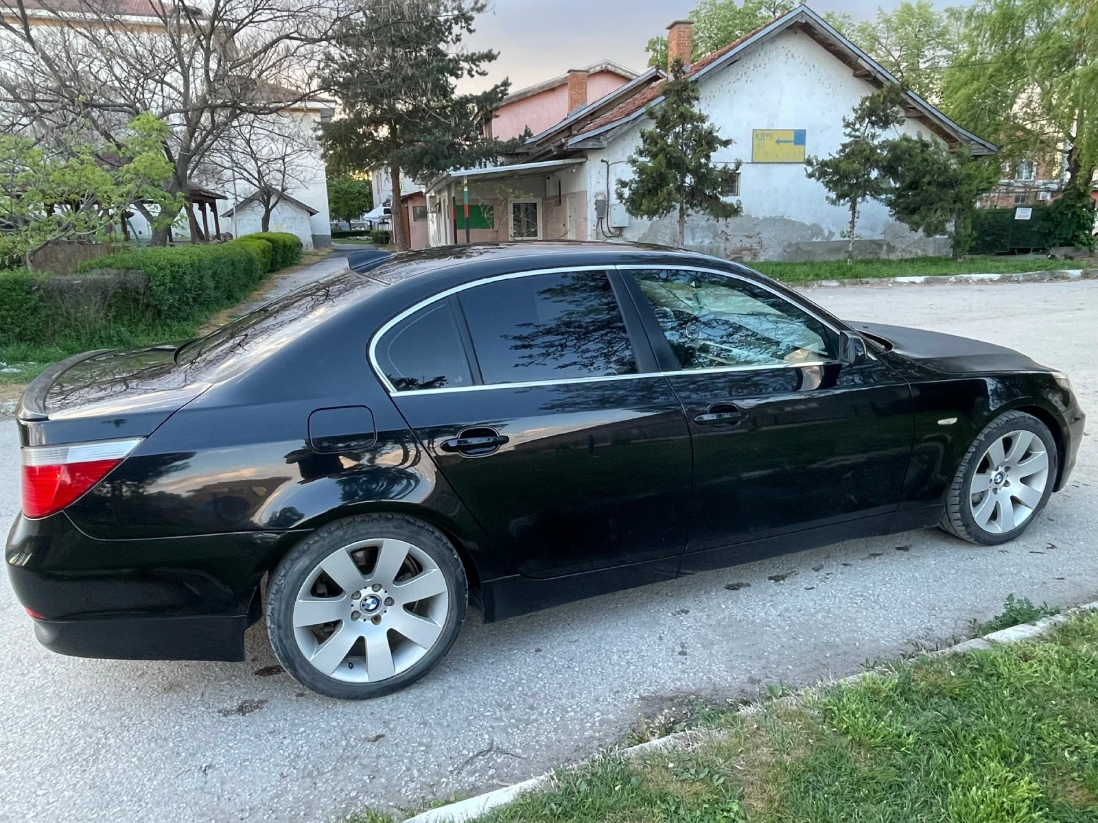 BMW 525 d РЪЧКА - изображение 2