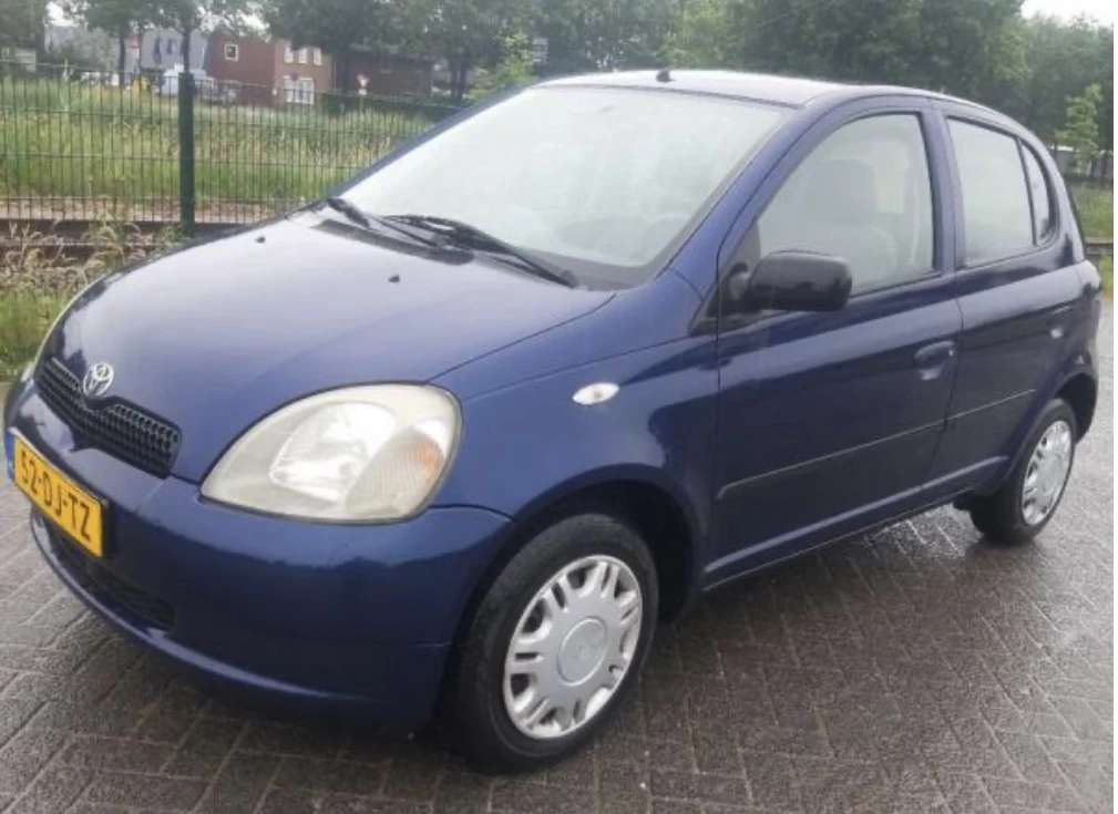 Toyota Yaris 1.0 i vvti | Mobile.bg — изображение 2