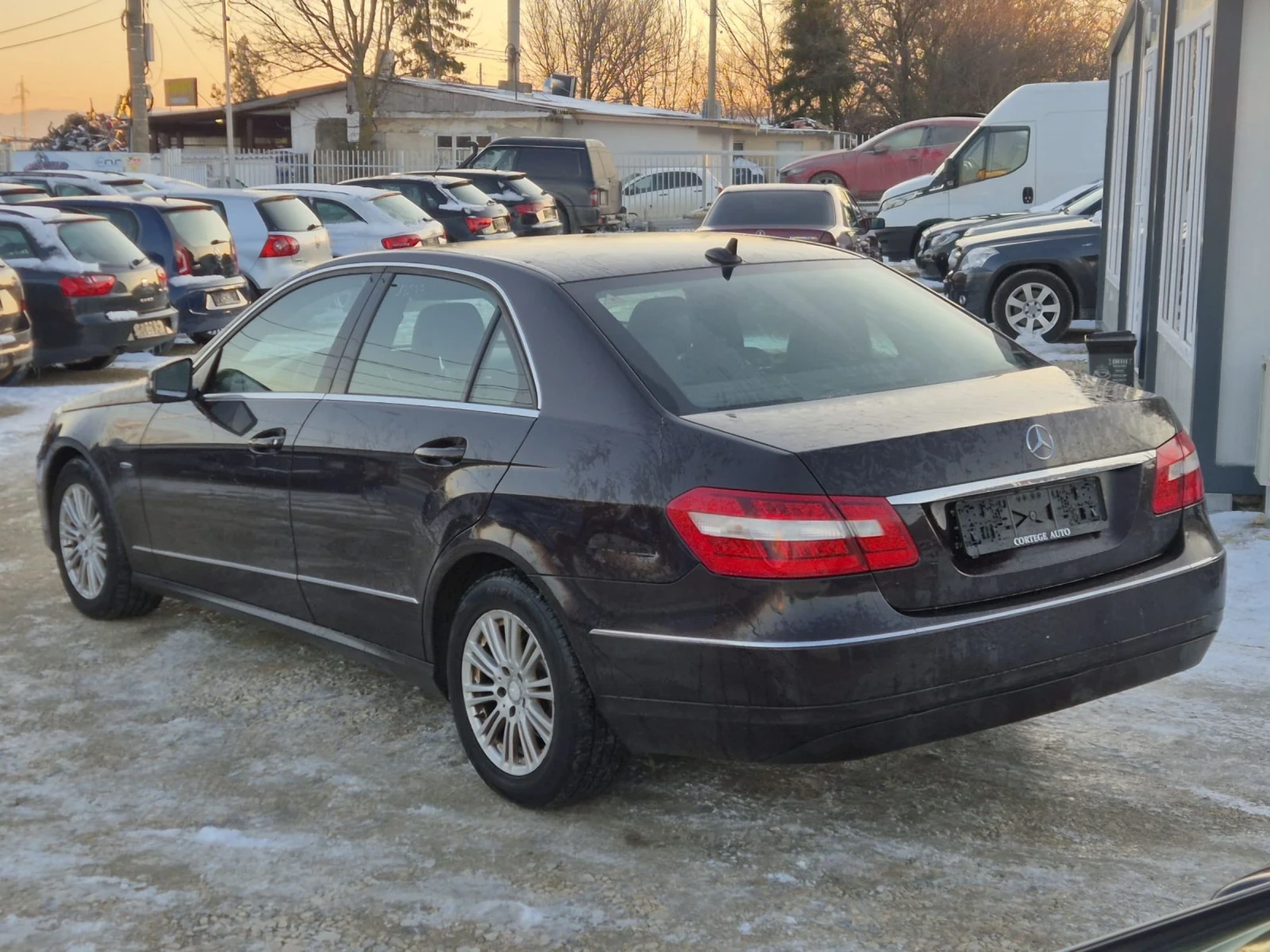 Mercedes-Benz E 220 E 220 CDI - изображение 5