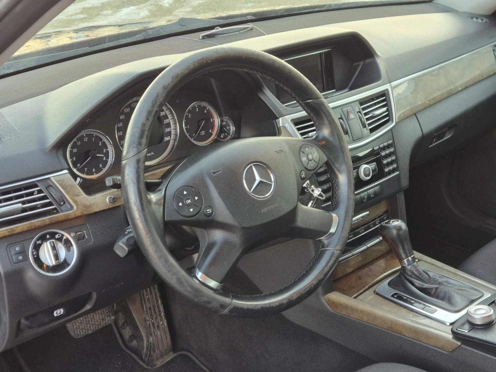 Mercedes-Benz E 220 E 220 CDI - изображение 9