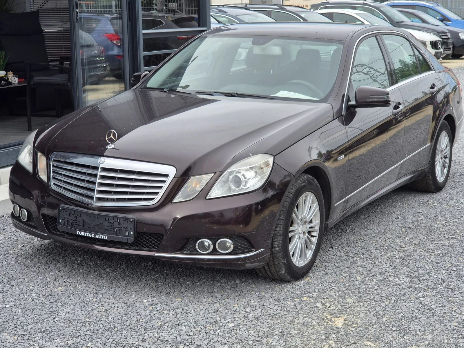 Mercedes-Benz E 220 E 220 CDI