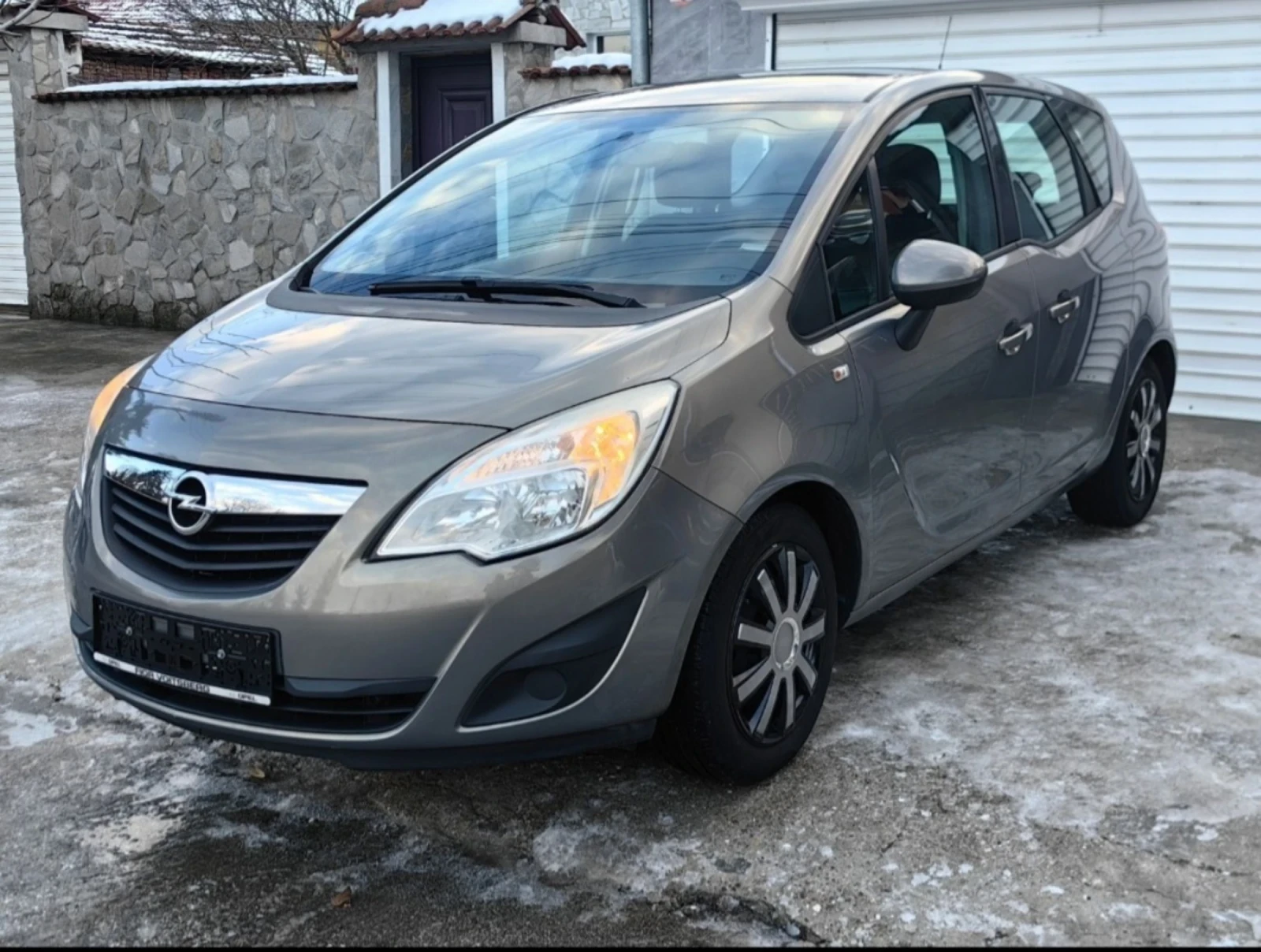 Opel Meriva 1.3D - изображение 8