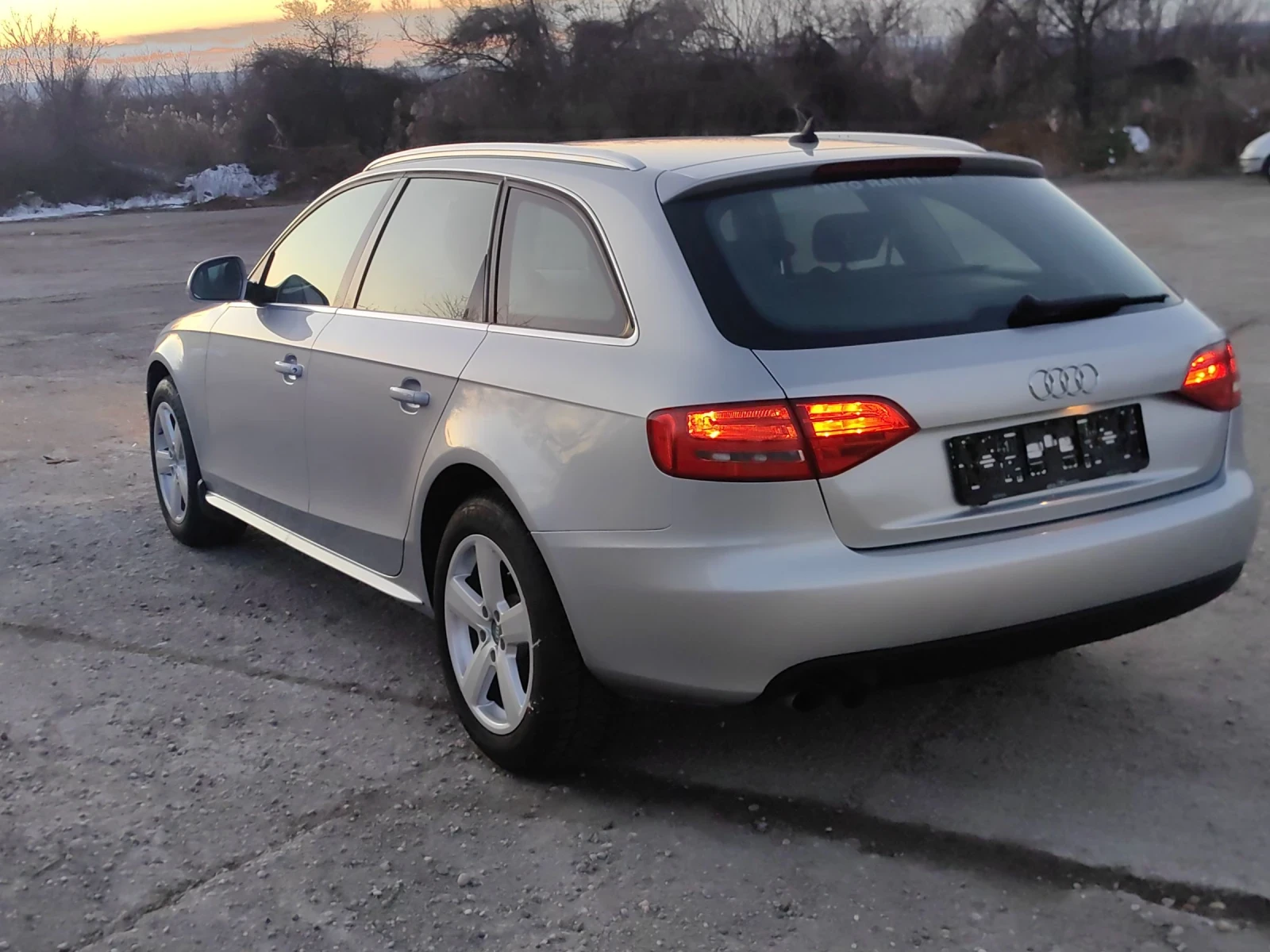 Audi A4 AUDI A4 2.0TDI 143KC. 6CK. | Mobile.bg � ����������� 5