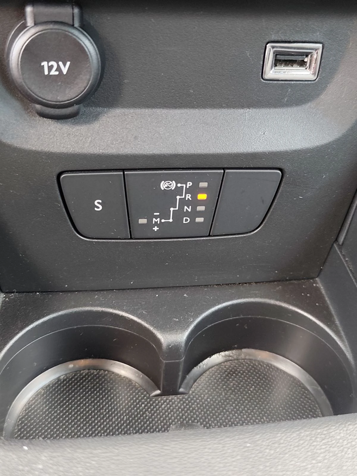 Citroen C3 AUTOMATIC, снимка 15 - Автомобили и джипове - 55023979