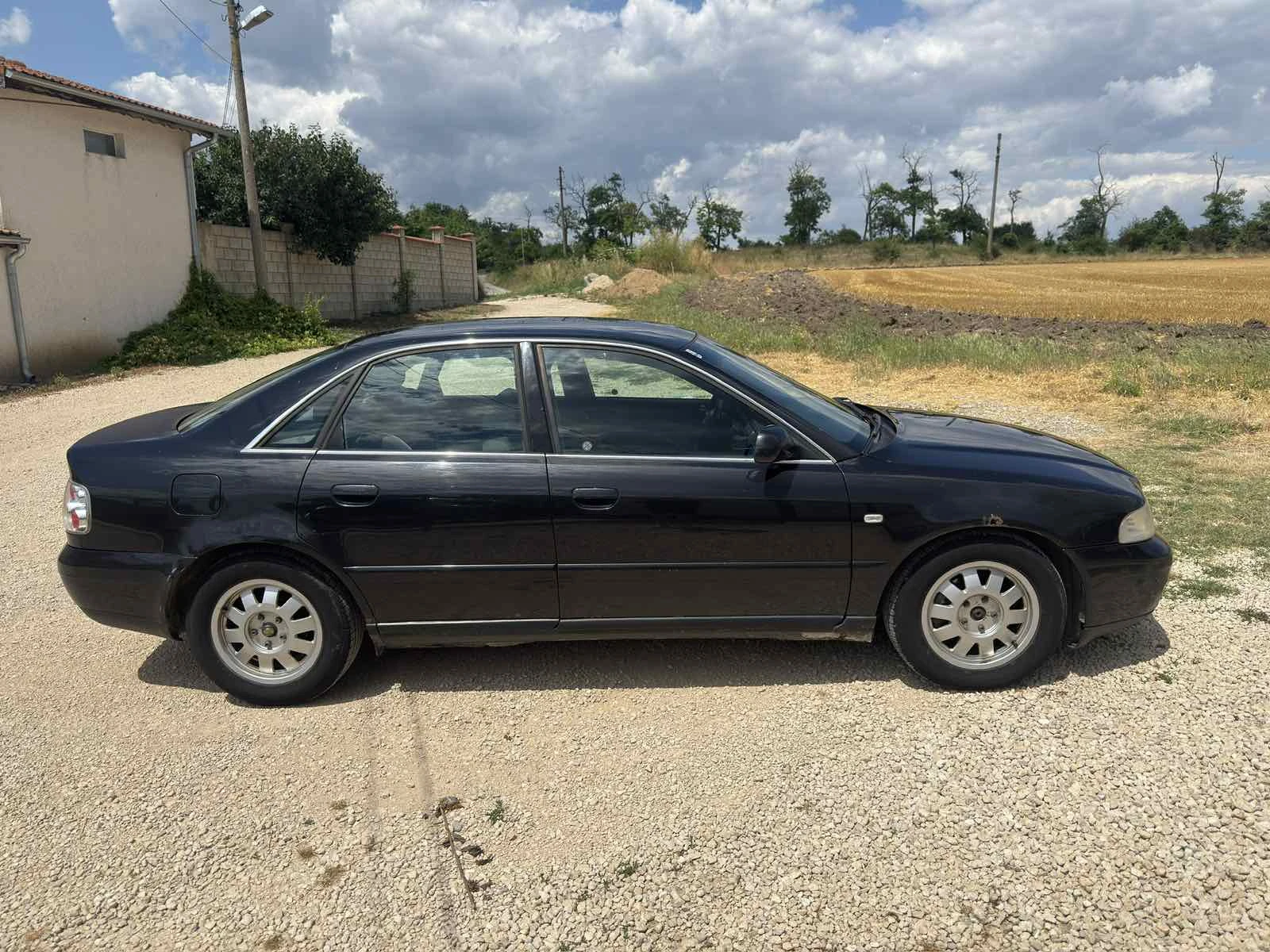 Audi A4 1.9 TDI 116к.с, снимка 6 - Автомобили и джипове - 55165848
