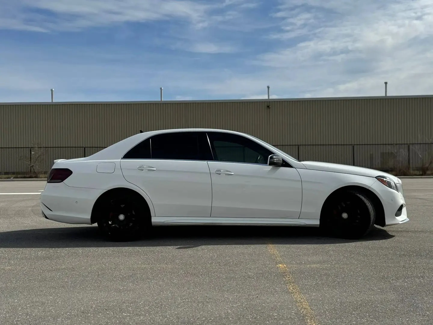 Mercedes-Benz E 400 4MATIC ЦЕНА ДО БЪЛГАРИЯ РЕГИСТРАЦИЯ & АВТОКРЕДИТ, снимка 4 - Автомобили и джипове - 55206819