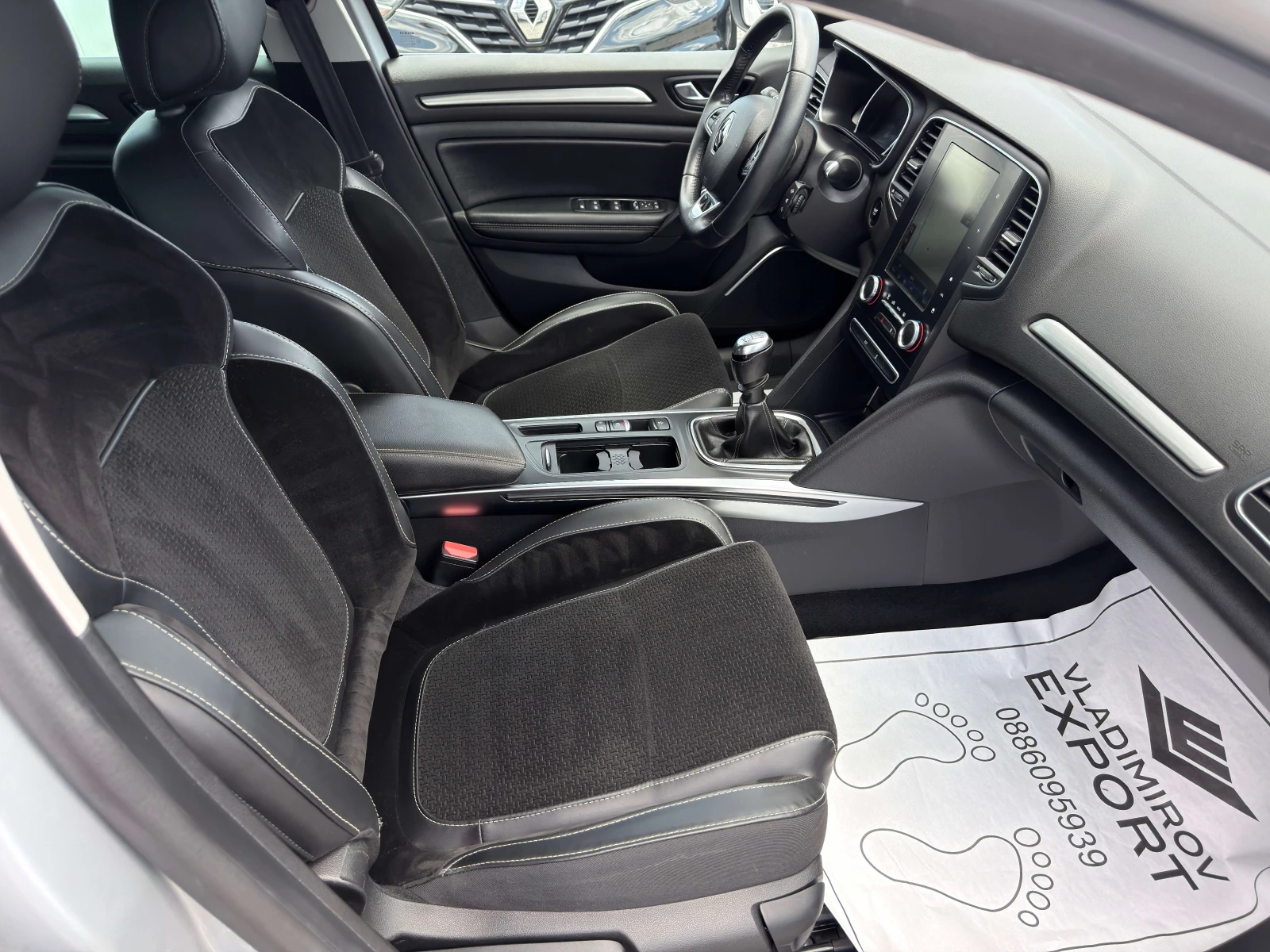 Renault Megane 1.5d E6B / INTENS / РЕАЛНИ КМ / 1-Собственик, снимка 8 - Автомобили и джипове - 55233405