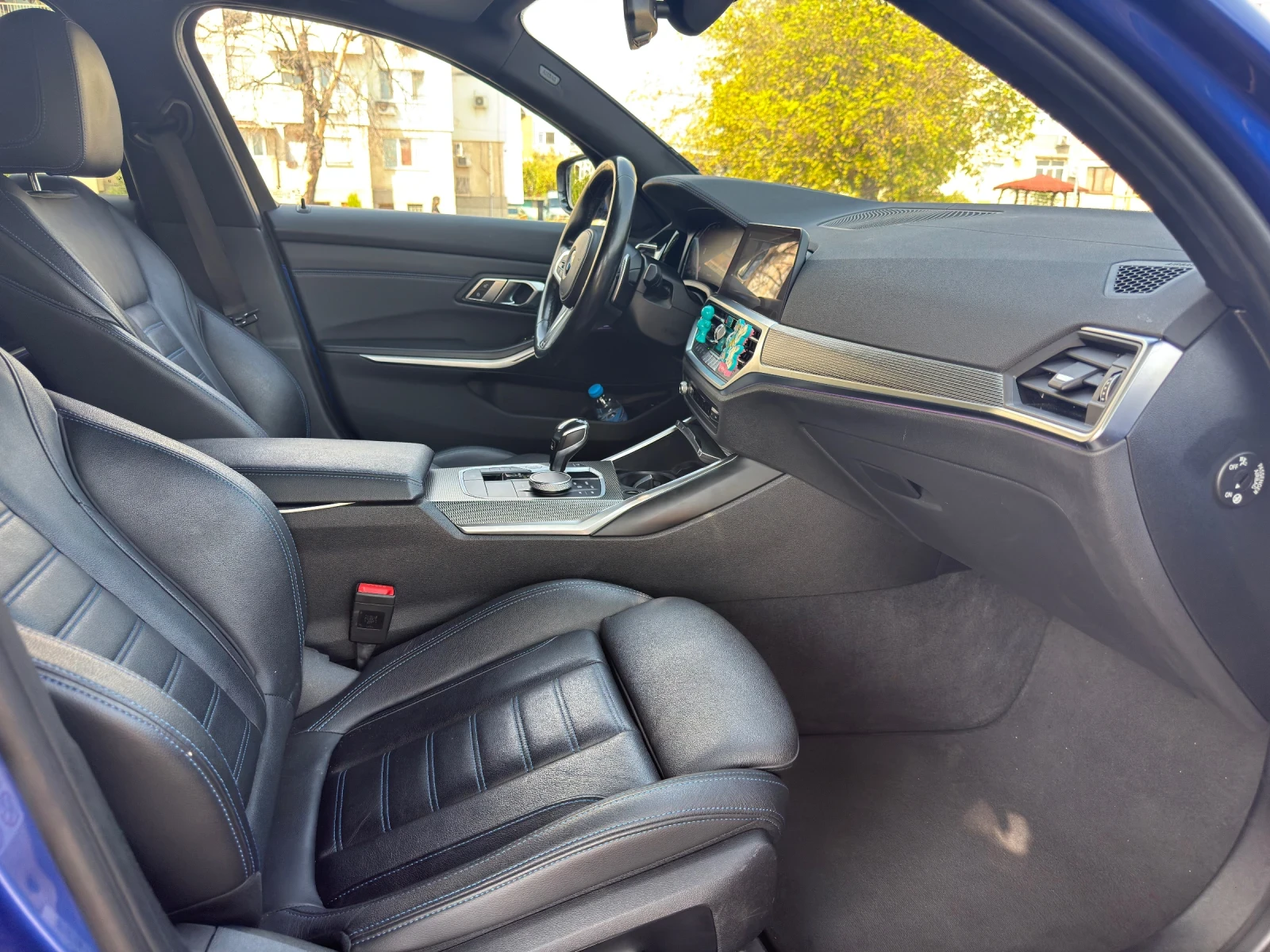 BMW 320 G21 320d xDrive, снимка 10 - Автомобили и джипове - 55660791