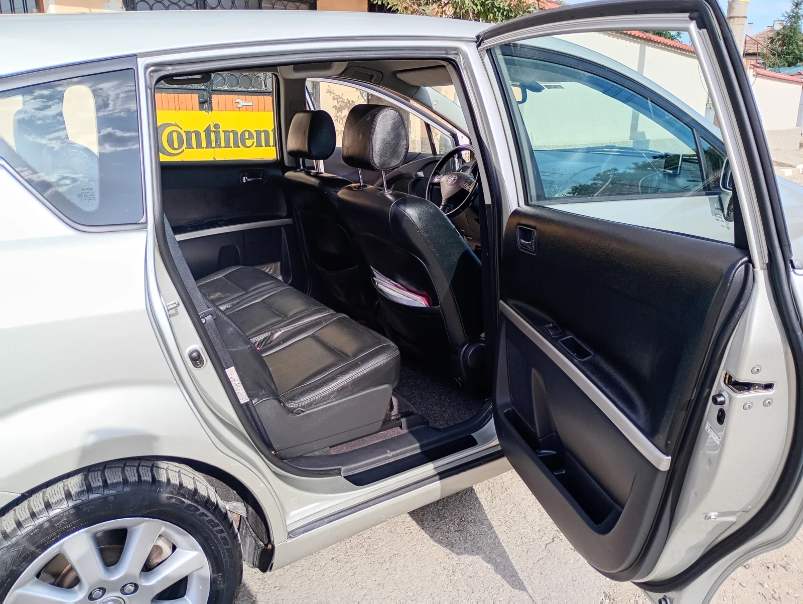 Toyota Corolla verso, снимка 10 - Автомобили и джипове - 55877214