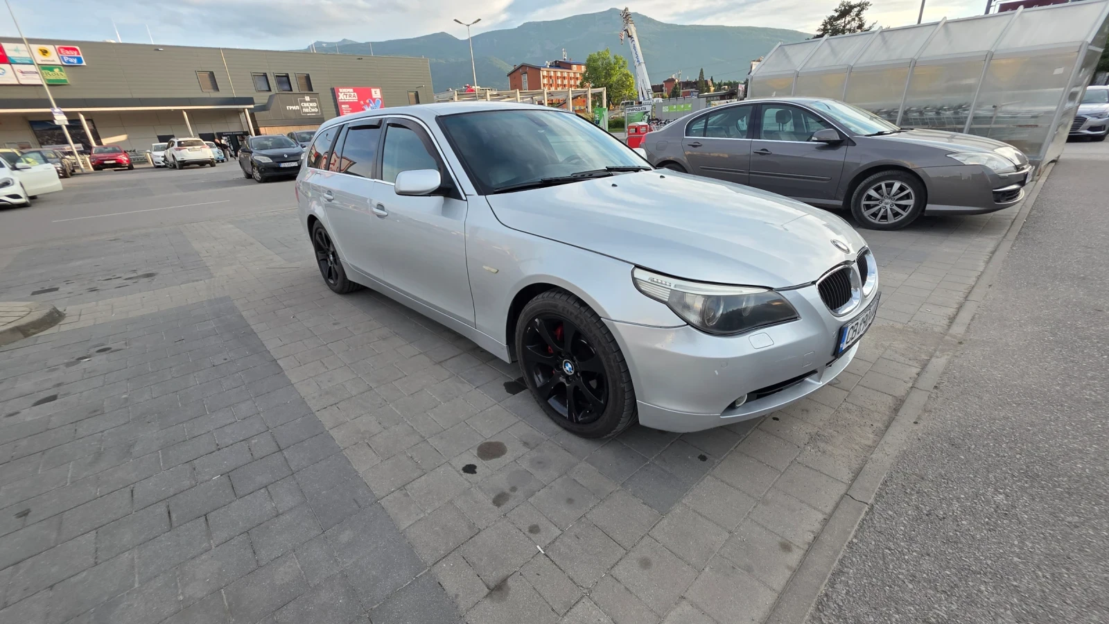 BMW 530 XDrive, снимка 3 - Автомобили и джипове - 55891040