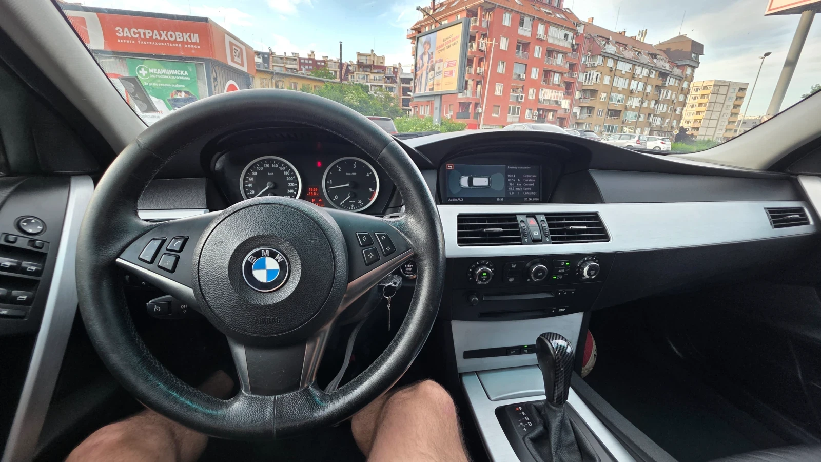 BMW 530 XDrive, снимка 16 - Автомобили и джипове - 55891040
