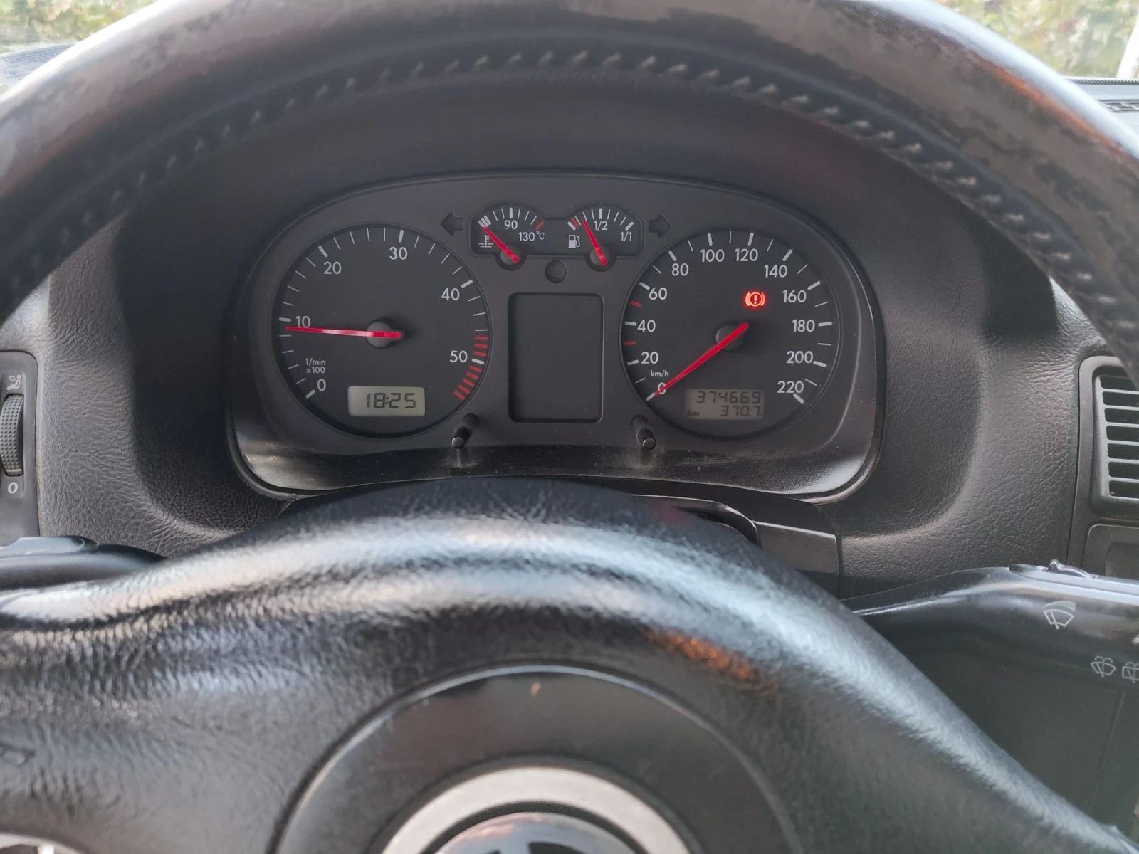 VW Golf, снимка 6 - Автомобили и джипове - 56250348
