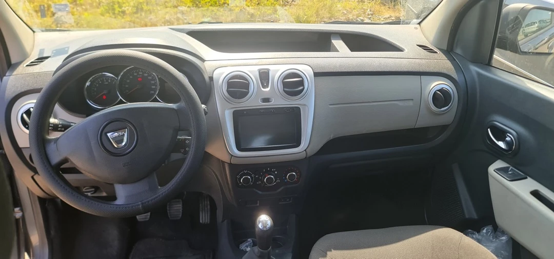 Dacia Dokker, снимка 6 - Автомобили и джипове - 56339508