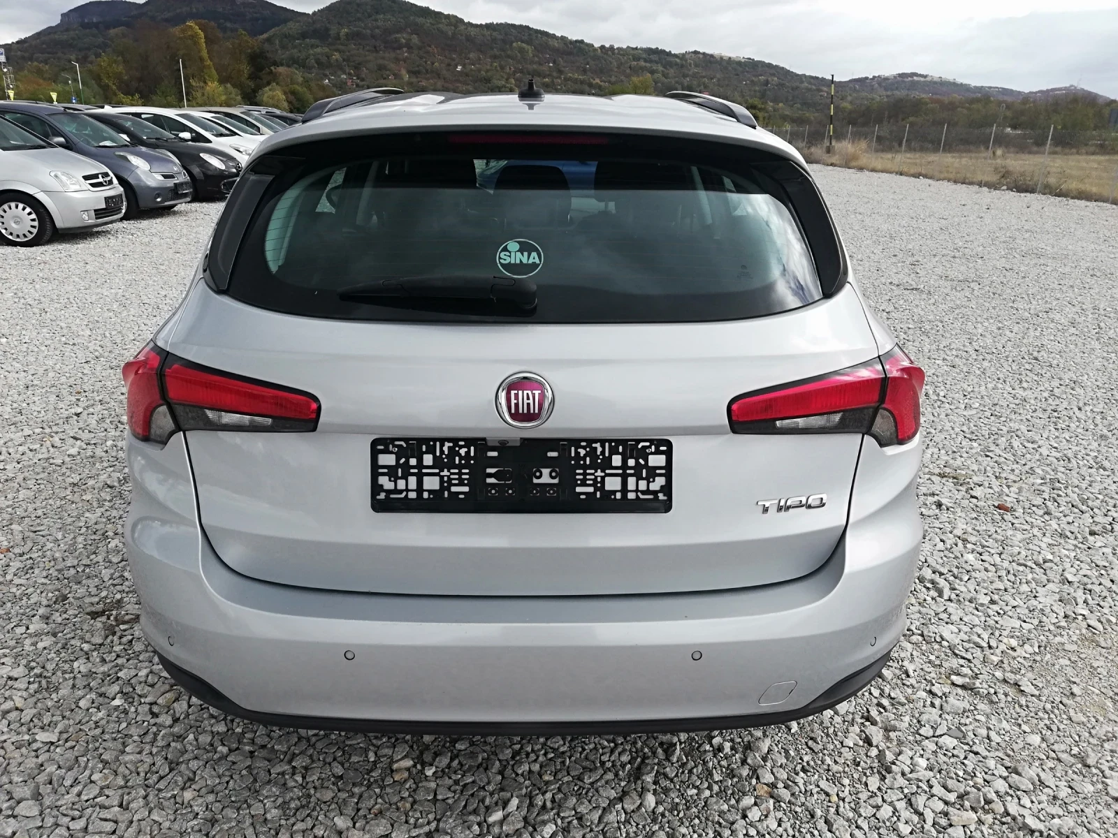Fiat Tipo 1.6d avtomat navi kli, снимка 4 - Автомобили и джипове - 56677910