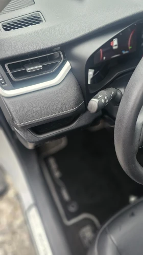 Toyota Rav4 XLE Premium, снимка 12