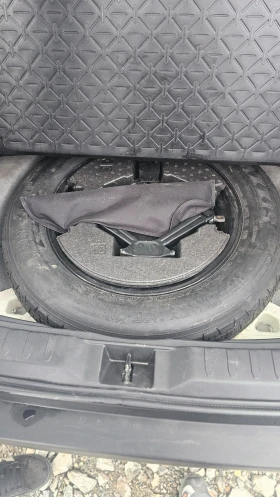 Toyota Rav4 XLE Premium, снимка 15