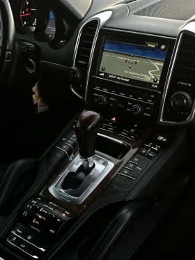 Porsche Cayenne 3.0 Diesel, снимка 11