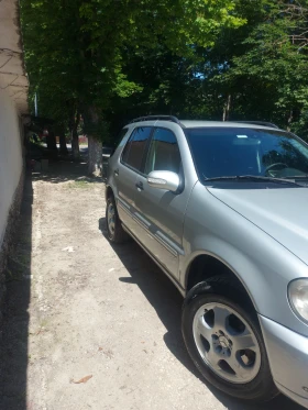 Mercedes-Benz ML 270 Фейслифт , снимка 3