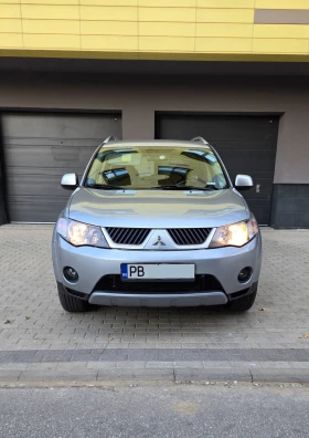 Mitsubishi Outlander XL 2.4i 4х4, снимка 2