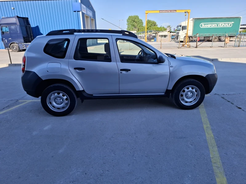 Dacia Duster, снимка 7 - Автомобили и джипове - 50532713