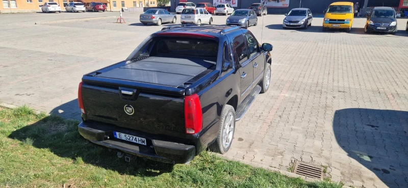 Cadillac Escalade EXT, снимка 7 - Автомобили и джипове - 52391392
