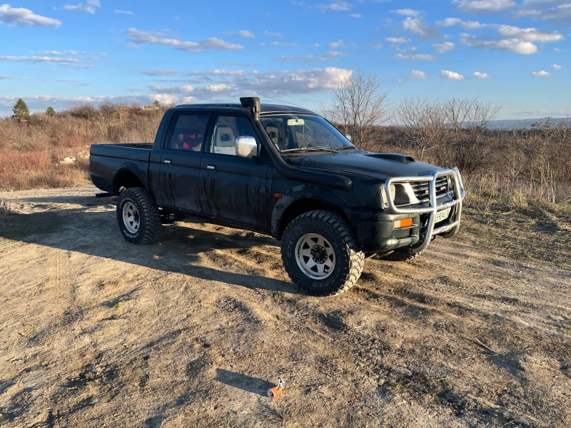 Mitsubishi L200 2, 5 TDI, снимка 2 - Автомобили и джипове - 52437108