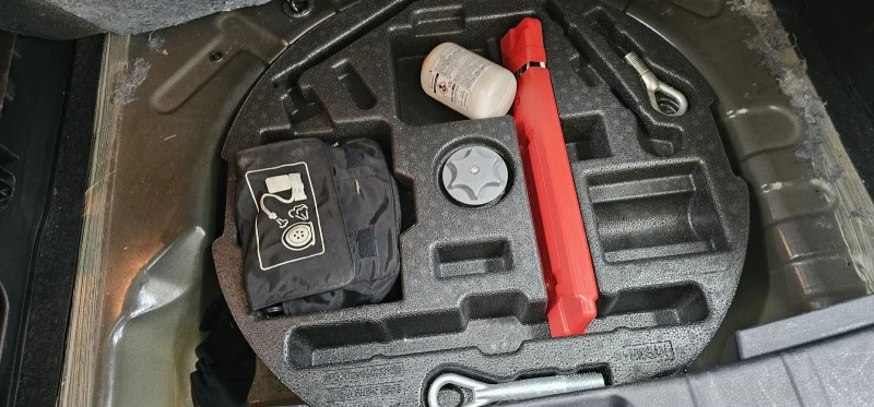 Nissan Qashqai 1.2 DIG-T  камера360 навигация Лизинг , снимка 14 - Автомобили и джипове - 52062064