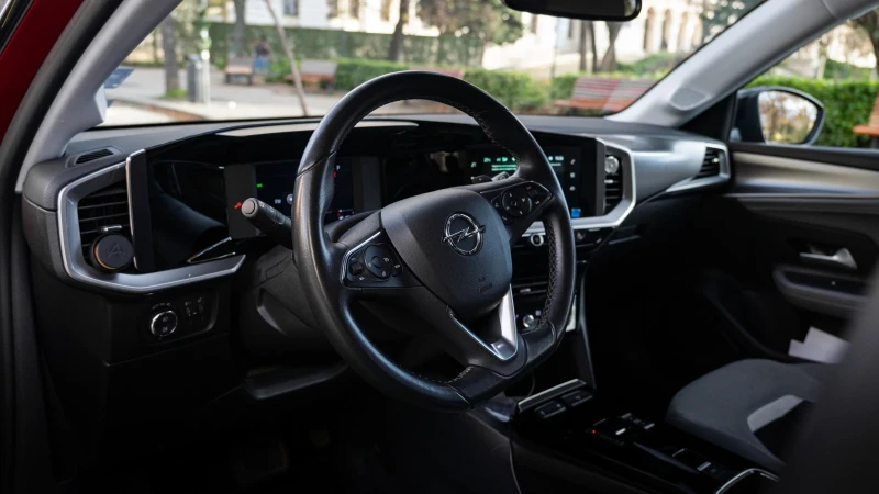 Opel Mokka Автоматик, снимка 12 - Автомобили и джипове - 52521284