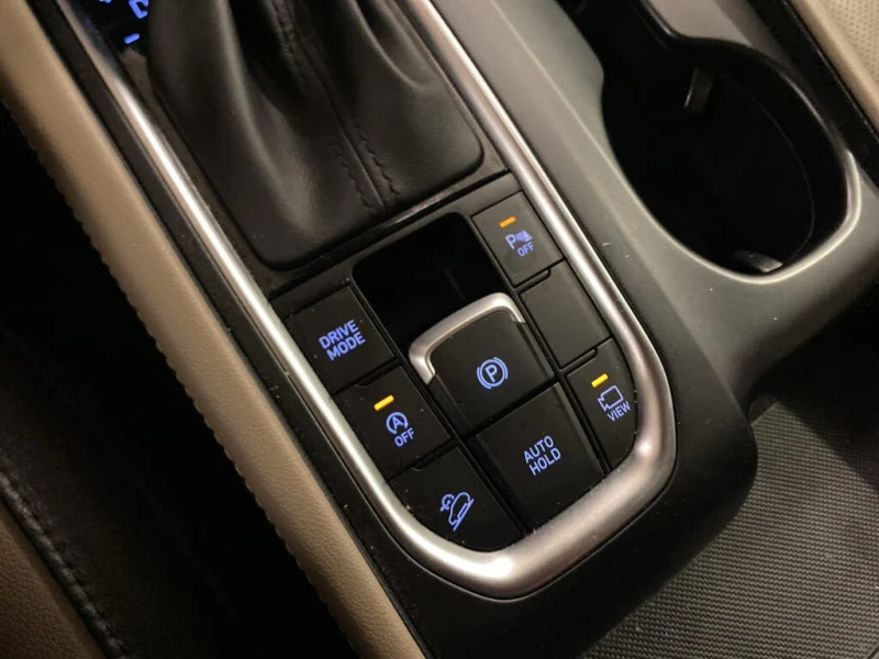 Hyundai Santa fe Ultimate 360CAM* PANO* ПОДГРЕВ* ОБДУХВАНЕ* , снимка 13 - Автомобили и джипове - 52750471