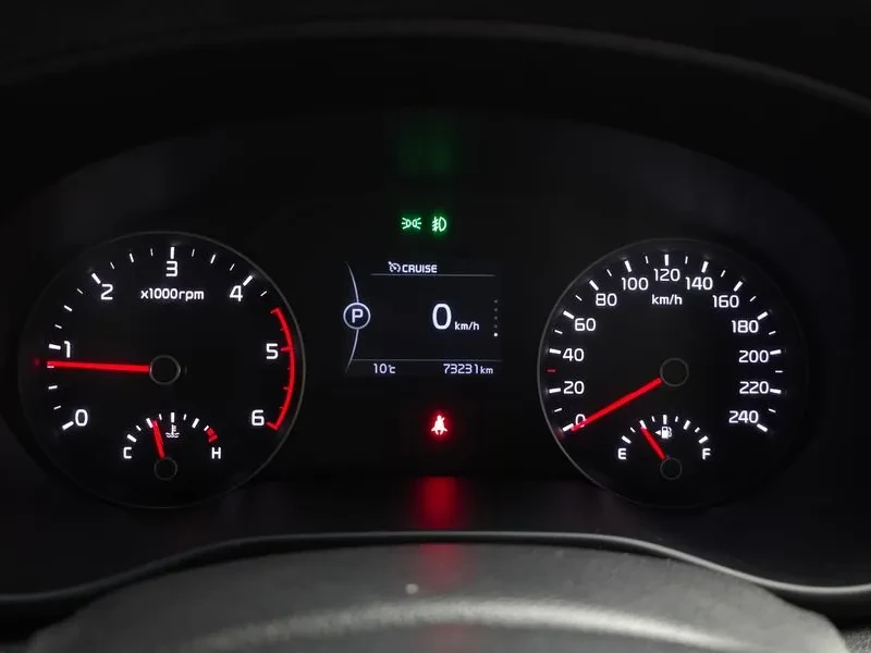Kia Sportage 4Th Generation Diesel 2.0 2Wd Noblesse, снимка 8 - Автомобили и джипове - 56016269