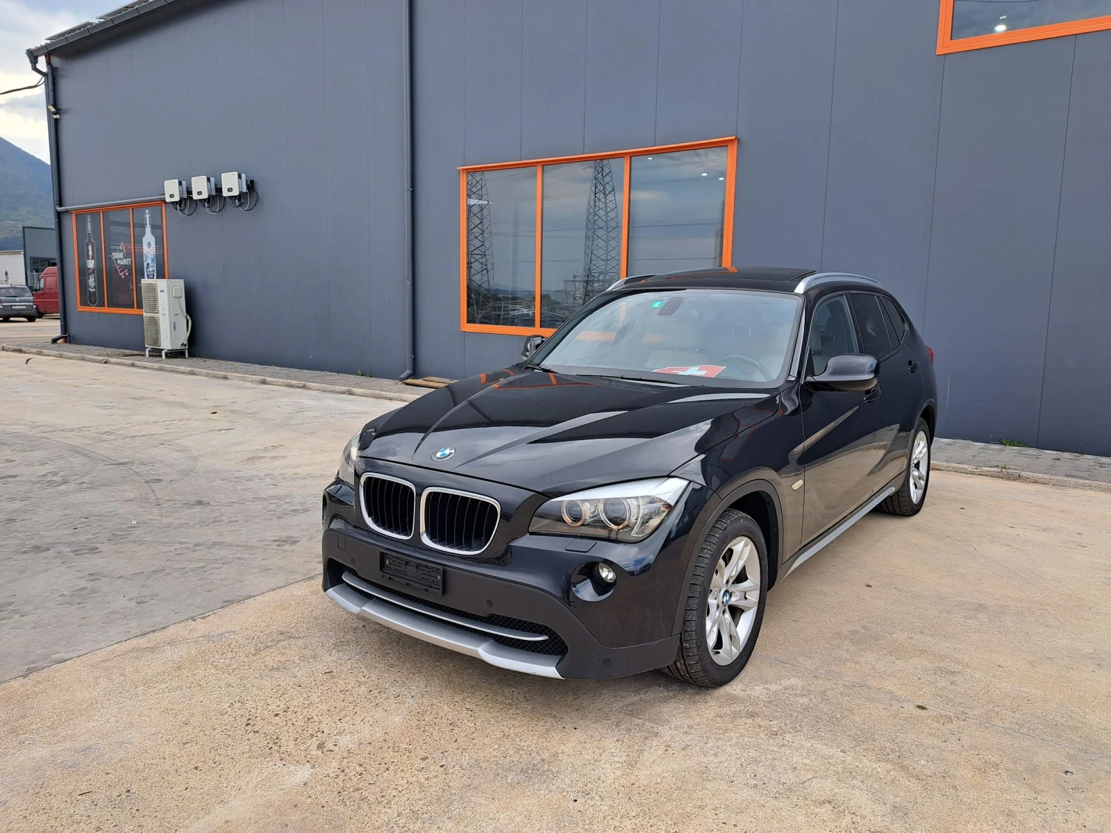 BMW X1 BMW X1 Swiss - изображение 3