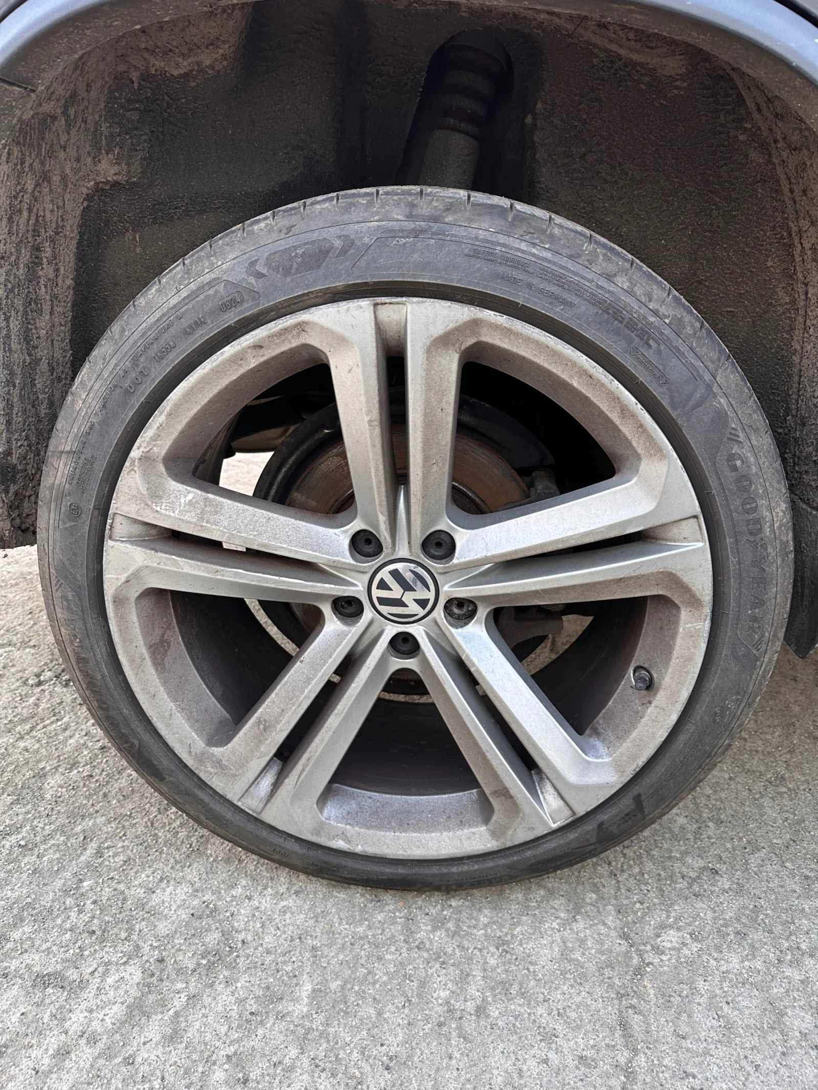 VW Tiguan 2.0tdi r line | Mobile.bg   14