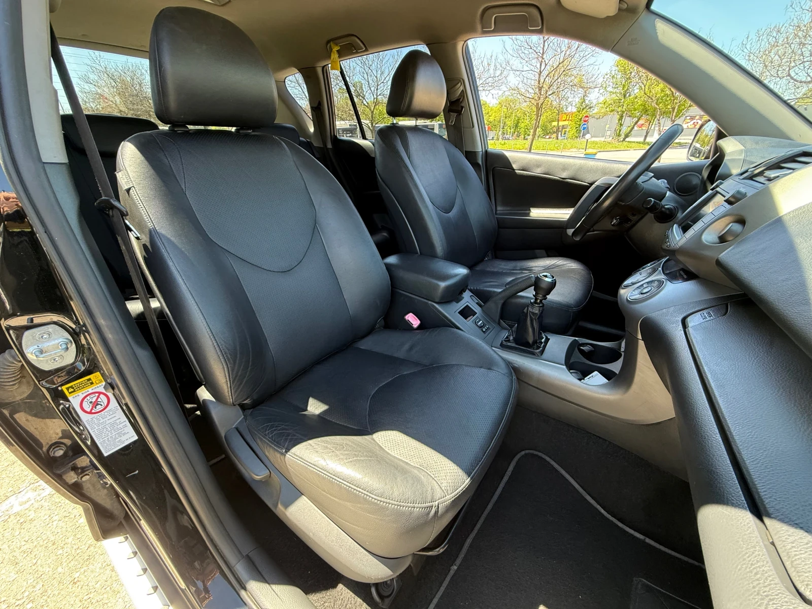 Toyota Rav4 D Cat 4x4 - изображение 7