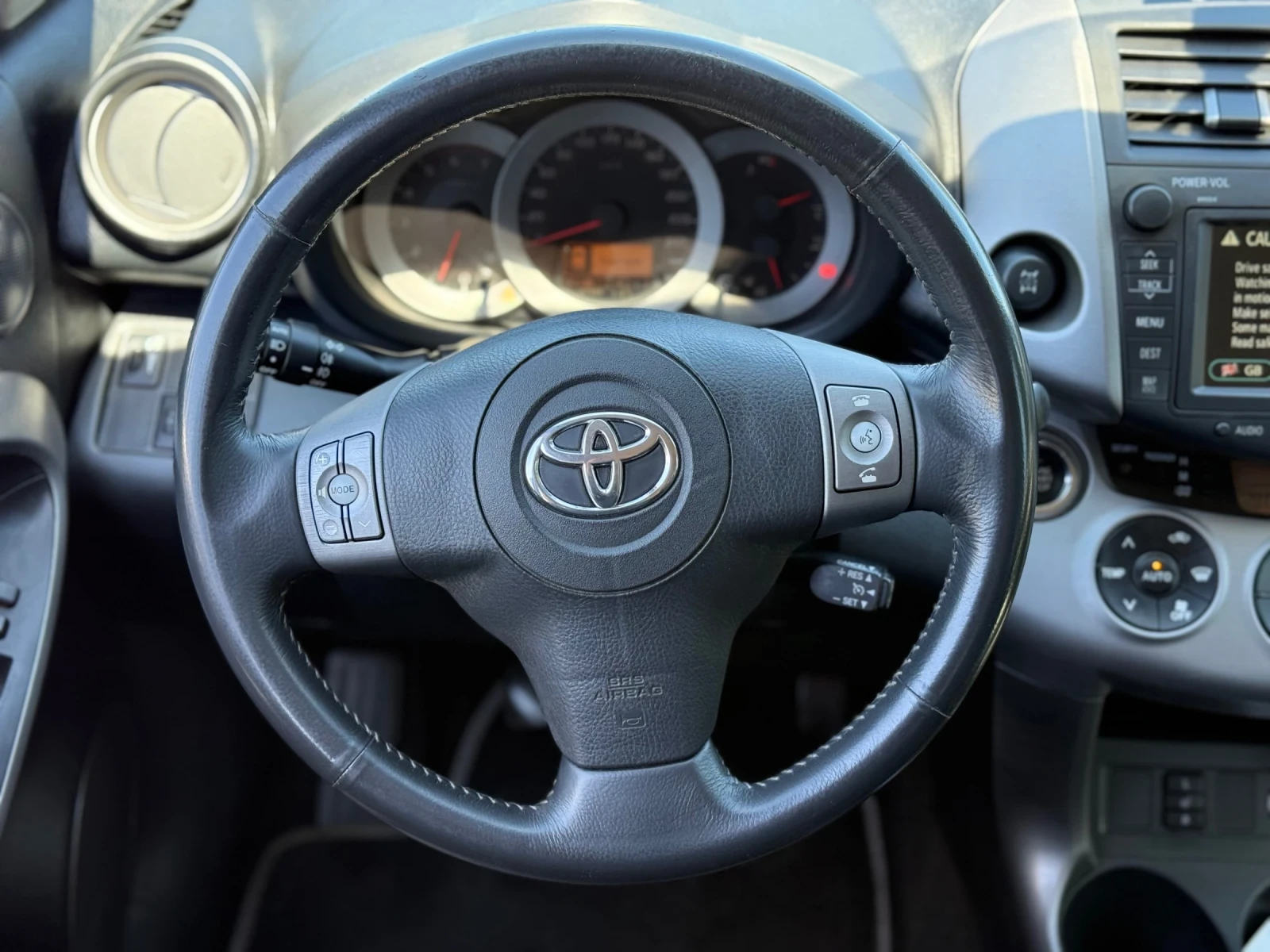 Toyota Rav4 D Cat 4x4 - изображение 9