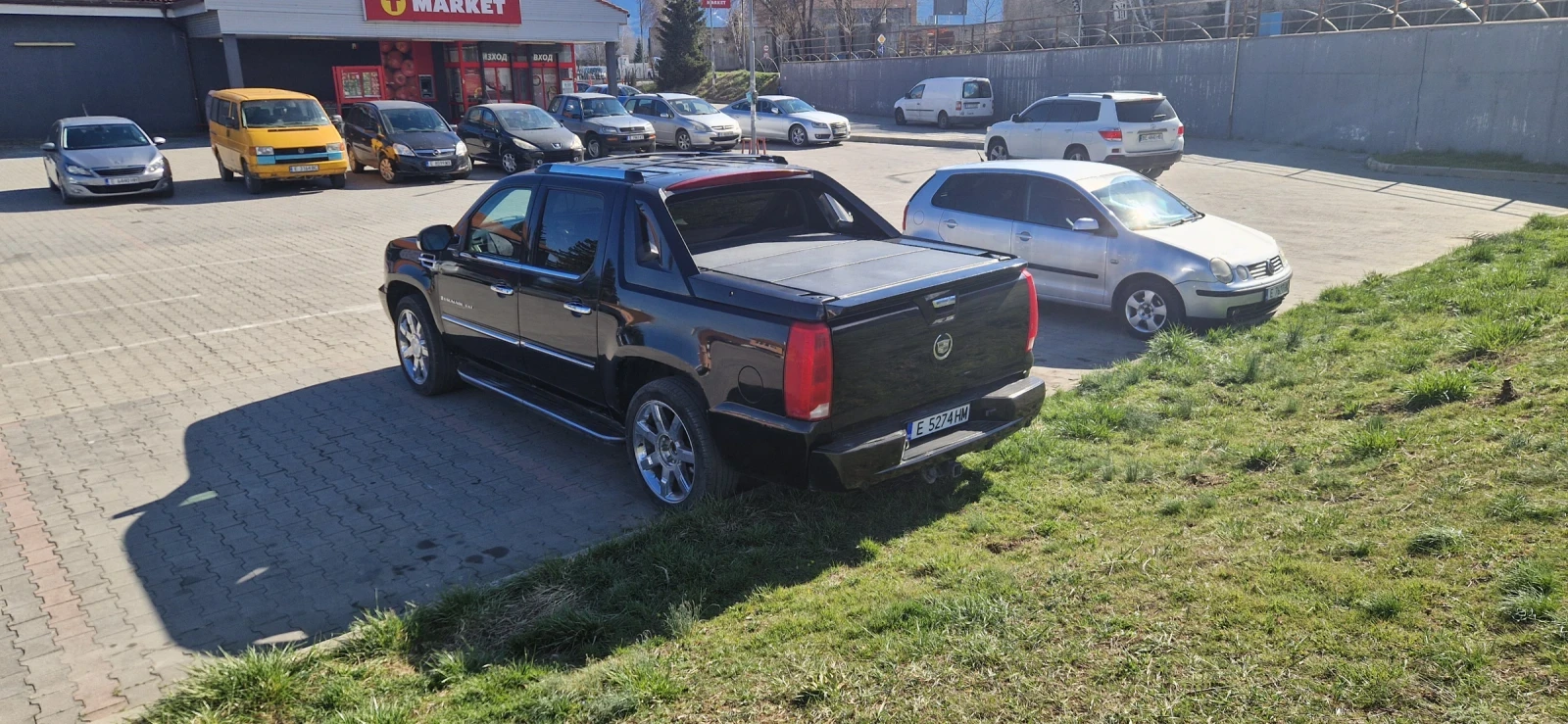 Cadillac Escalade EXT - изображение 9