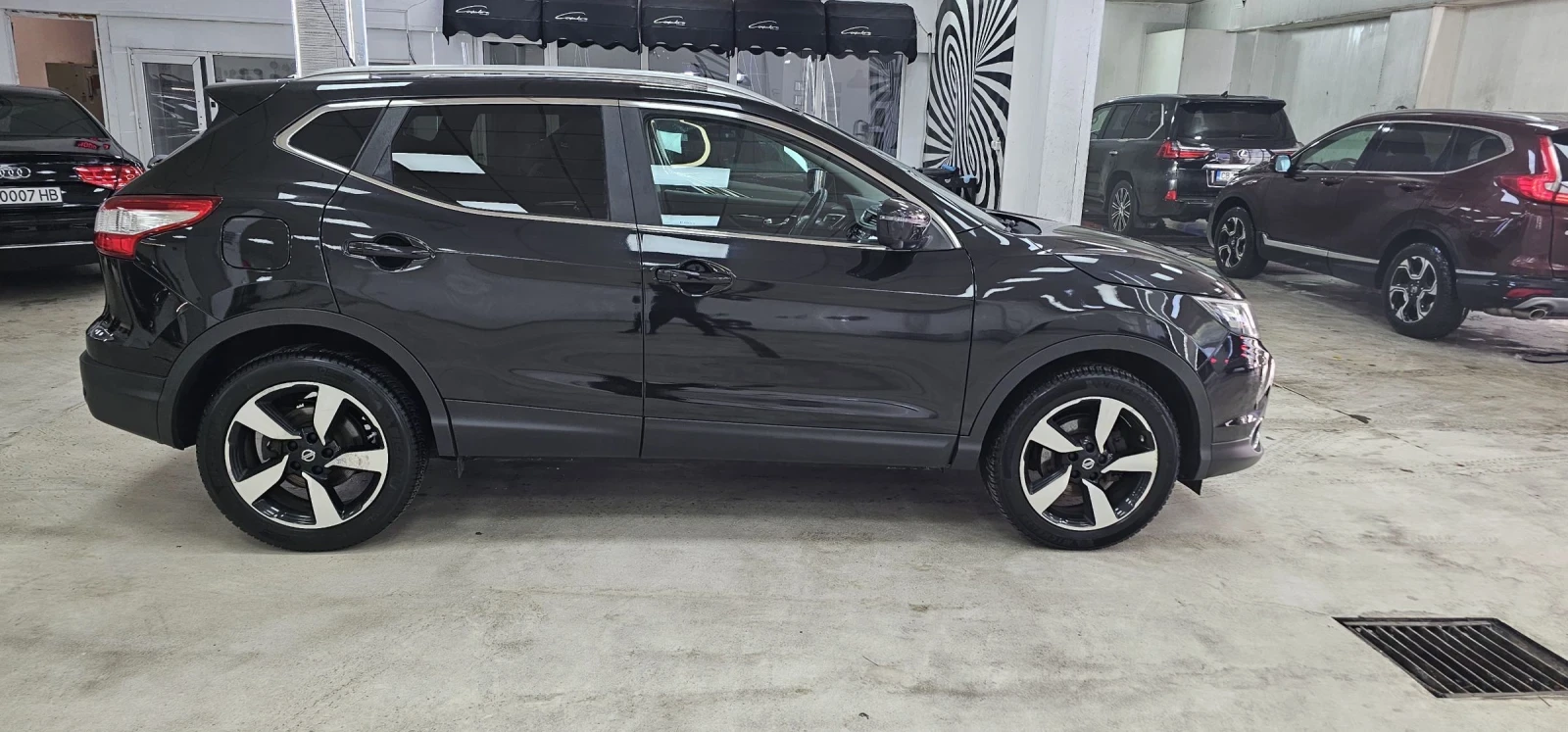 Nissan Qashqai 1.2 DIG-T  камера360 навигация Лизинг  - изображение 7